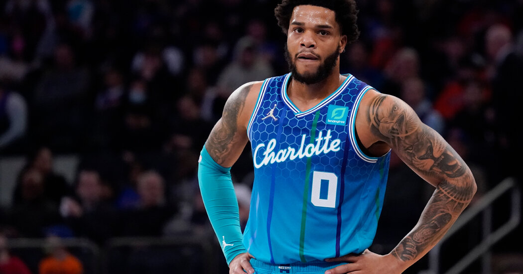 miles-bridges-agir-aile-ici-siddet-savunma-anlasmasinin-ardindan-hornetse-yeniden-katilacak-Lc4hFUuB.jpg