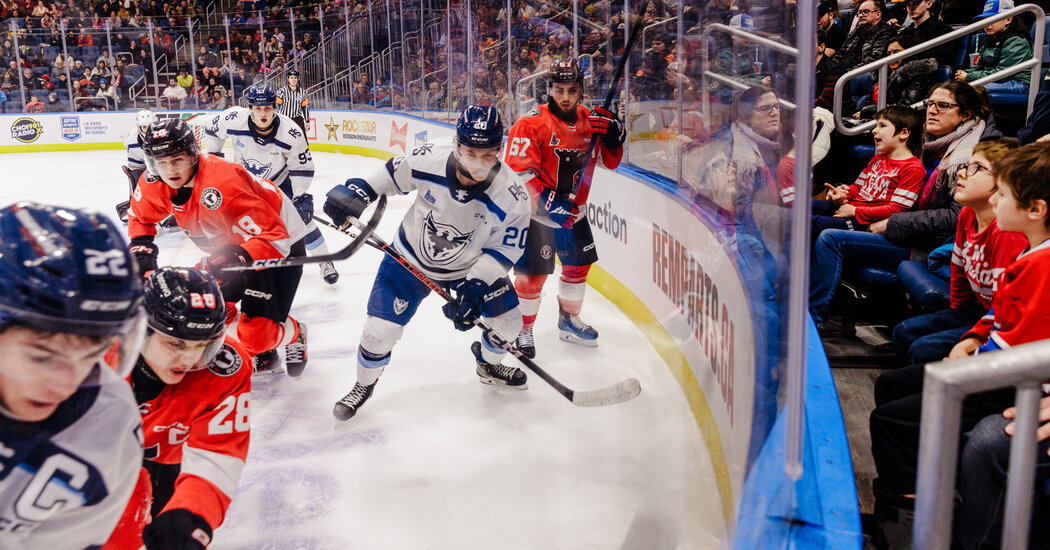 quebec-hala-milliyetciligin-sembolu-olan-kayip-hokey-takimini-ozluyor-FEeuIrdj.jpg