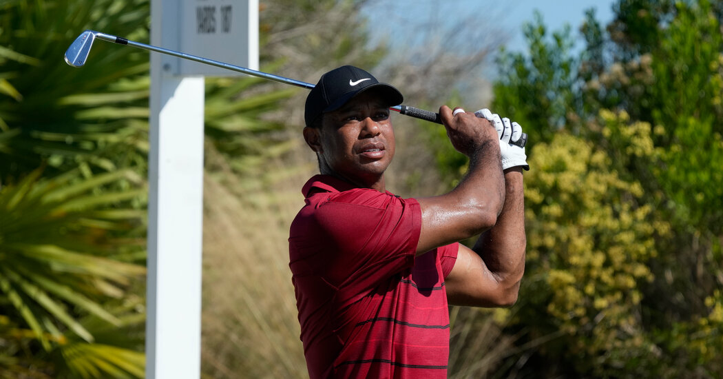 tiger-woods-yeni-markasini-tanitti-sun-day-red-3aRWfFIW.jpg
