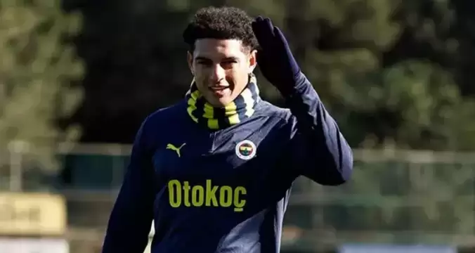 fenerbahcede-yildiz-futbolcu-geri-dondu-SNrUgIBl.jpg