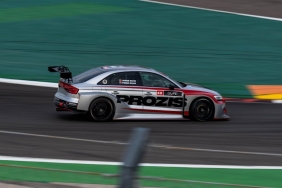 Silili-Stoper-Javier-Silva-Istanbul-Yolunda-Super-Lig8217e-Yeni-Bir-Guc-mu-Geliyor-featured