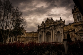 Besiktas-Icin-Kritik-Hamle-Serdal-Adali-Sorloth-Gorusmelerine-Basliyor-featured