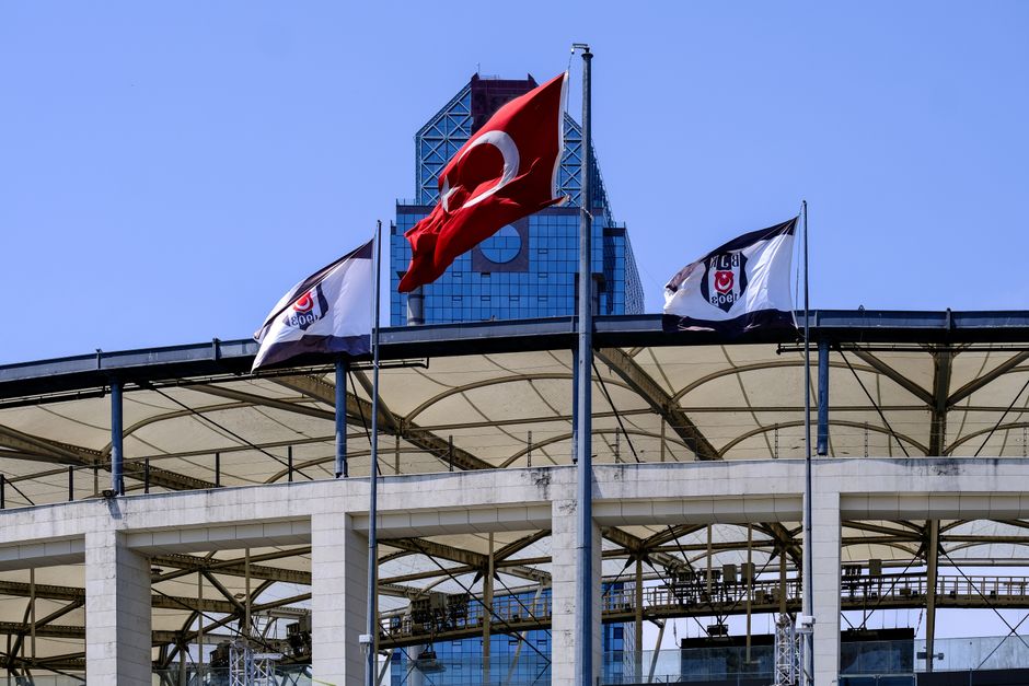 Besiktas8217tan-Gurbetci-Hamlesi-Hedefte-Bozdogan-ve-Dervisoglu-featured